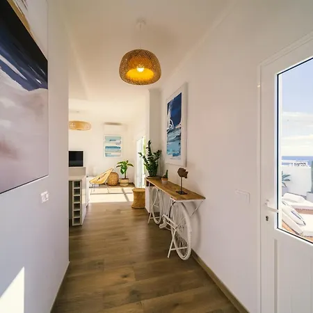Casa Lola