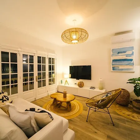 Casa Lola *